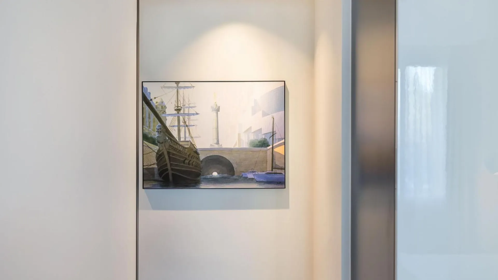 Atelier Apartment *